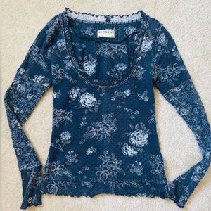 We the Free Blue Floral long sleeve thermal top. XS